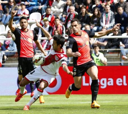 Primera Division: Έχασε και έμεινε στη ζώνη του υποβιβασμού η Αλμερία