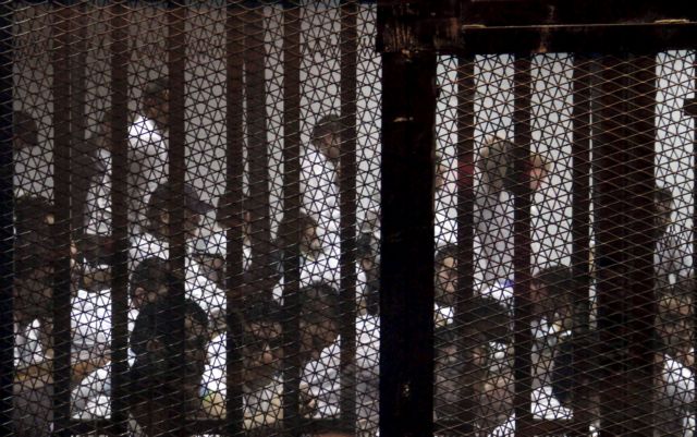 Αίγυπτος: Σε θάνατο καταδικάστηκαν 22 μέλη της Μουσουλμανικής Αδελφότητας