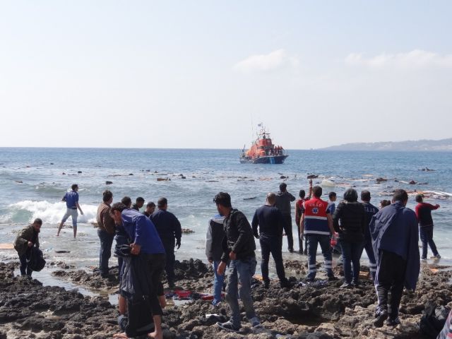 Three migrants perish after boat runs aground near Rhodes