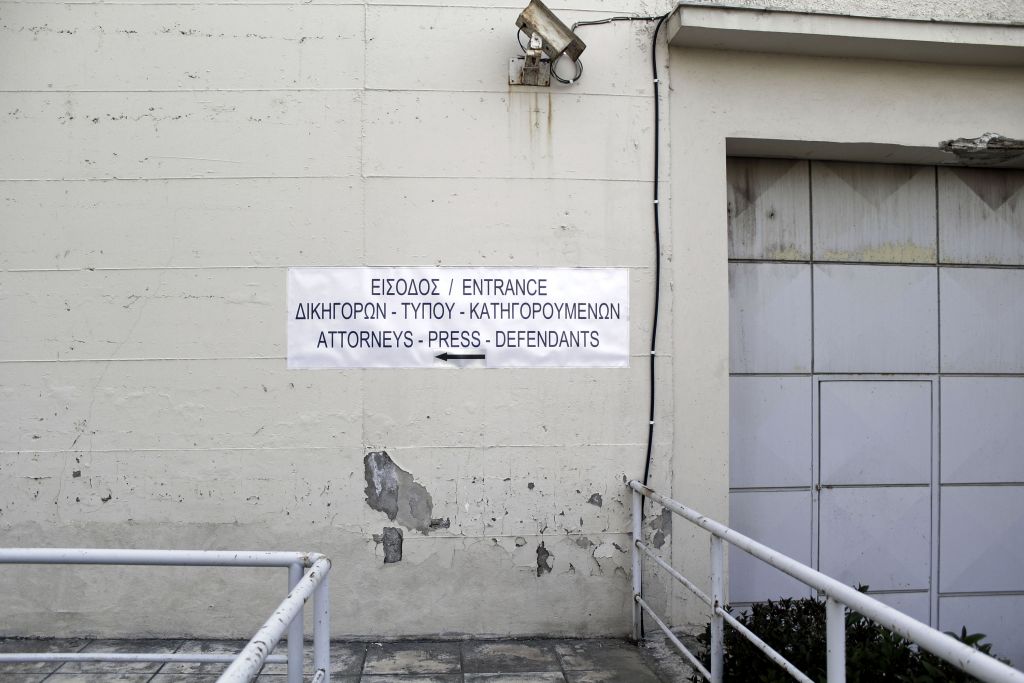 Νέα εμπρηστική επίθεση σε ΙΧ σωφρονιστικού υπαλλήλου του Κορυδαλλού