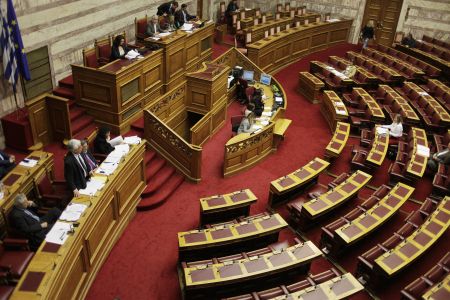 Βουλή: «καψόνι»στο Προεδρείο της Βουλής για έλλειψη απαρτίας
