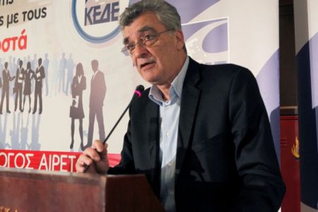 Δήμαρχος Λέσβου: Την αποκλειστική ευθύνη για Μόρια έχει ο Μουζάλας