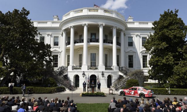 ΗΠΑ: Εκλεισαν δρόμους περιμετρικά του Λευκού Οίκου