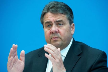 Ζ.Γκάμπριελ: Τρίτο πακέτο υπό προϋποθέσεις