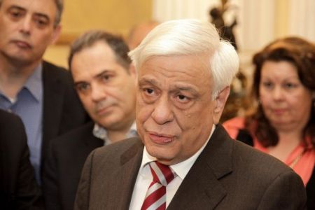 Οταν ο Πρόεδρος «βάζει πλάτη»