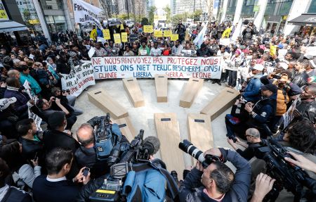 Βρυξέλλες: Εκτακτη Σύνοδος Κορυφής των «28» για το μεταναστευτικό – Σε αναζήτηση στρατηγικής