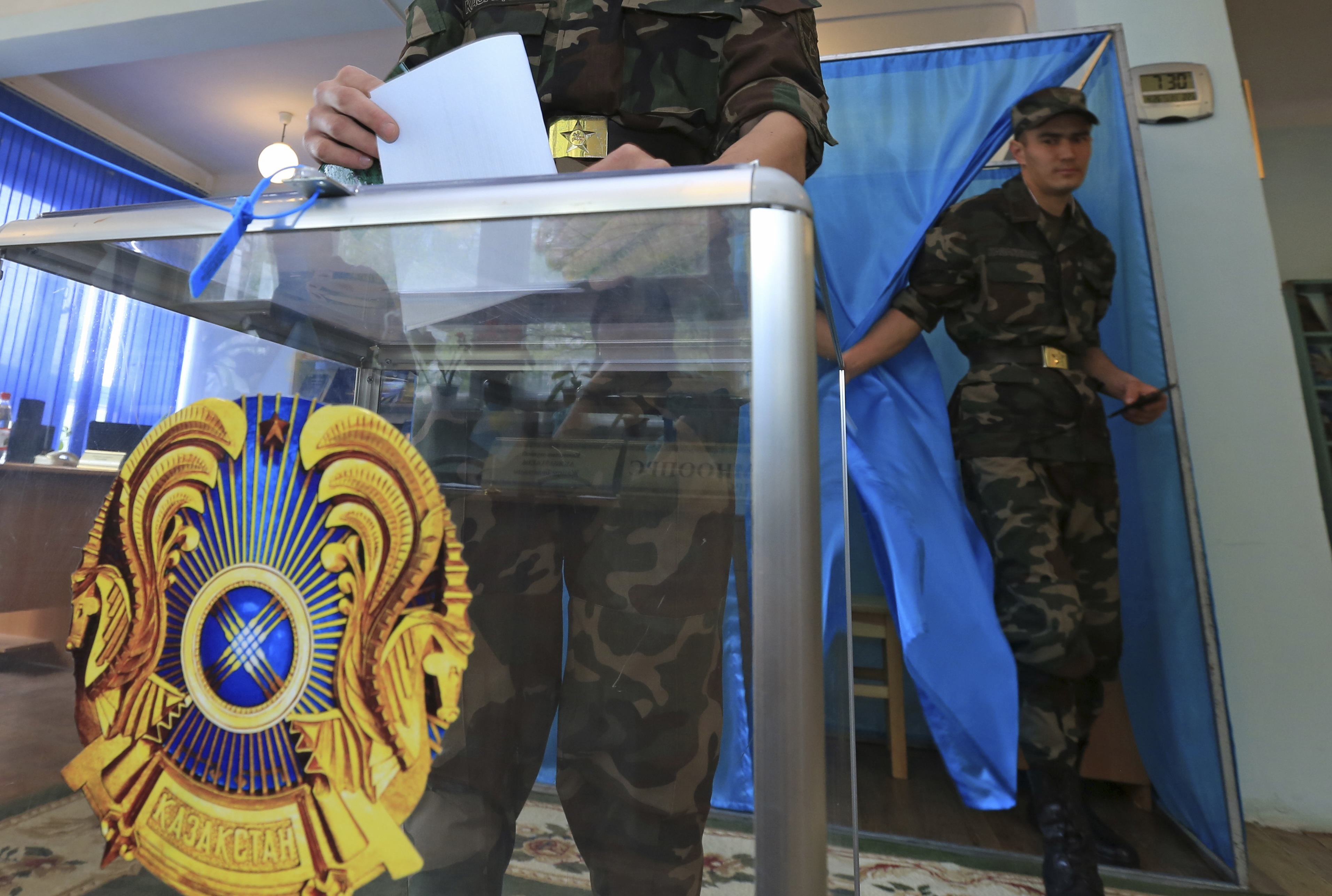 Κάλπες στο Καζακστάν: Βέβαιη η επανεκλογή Ναζαμπάγεφ