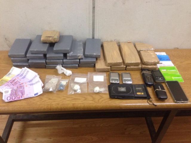 Αττική: Εξαρθρώθηκε σπείρα που διακινούσε μεγάλες ποσότητες ναρκωτικών