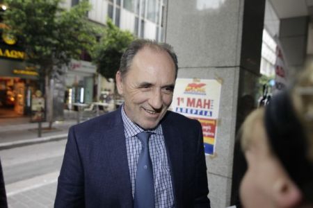 Σταθάκης: Συνέχεια στις διαδικασίες για ιδιωτικοποίηση ΟΛΠ-αεροδρομίων