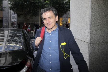 Τσακαλώτος: Τα πεδία συμβιβασμού να εντάσσονται σε πολιτικό σχέδιο