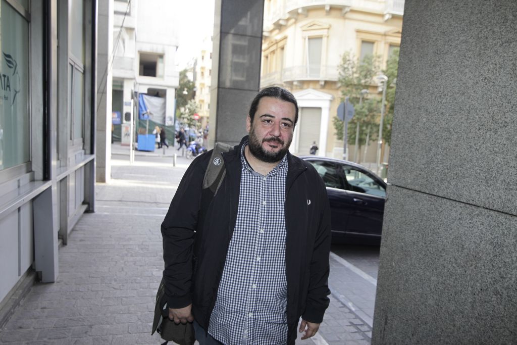 Κορωνάκης: Για να δοκιμάσουμε τα όρια της Ευρώπης, ο λαός να κατέβει στο δρόμο για λύση χωρίς μνημόνιο