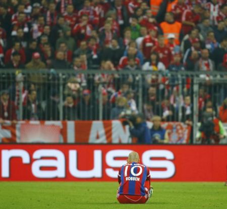 Νέο σοκ στη Μπάγερν, τέλος η σεζόν για τον Ρόμπεν