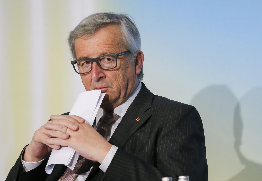 Γιούνκερ: Απειλεί με «μάχη» την Ουγγαρία για τη θανατική ποινή