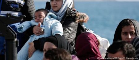 Deutsche Welle: Αφγανοί πρόσφυγες εγκλωβισμένοι στην Ελλάδα