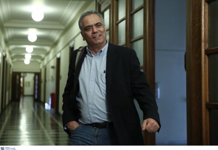 Σήμα από το ILO για τις συμβάσεις περιμένει η κυβέρνηση