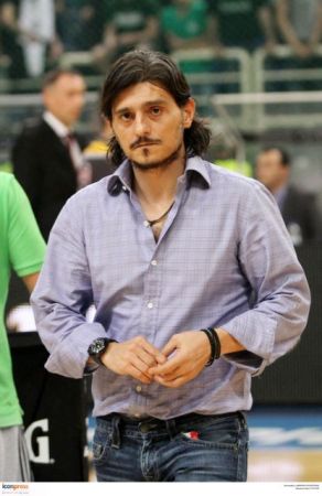 Ο Τράκης, η Εξεταστική και ο Ντέιβιντ