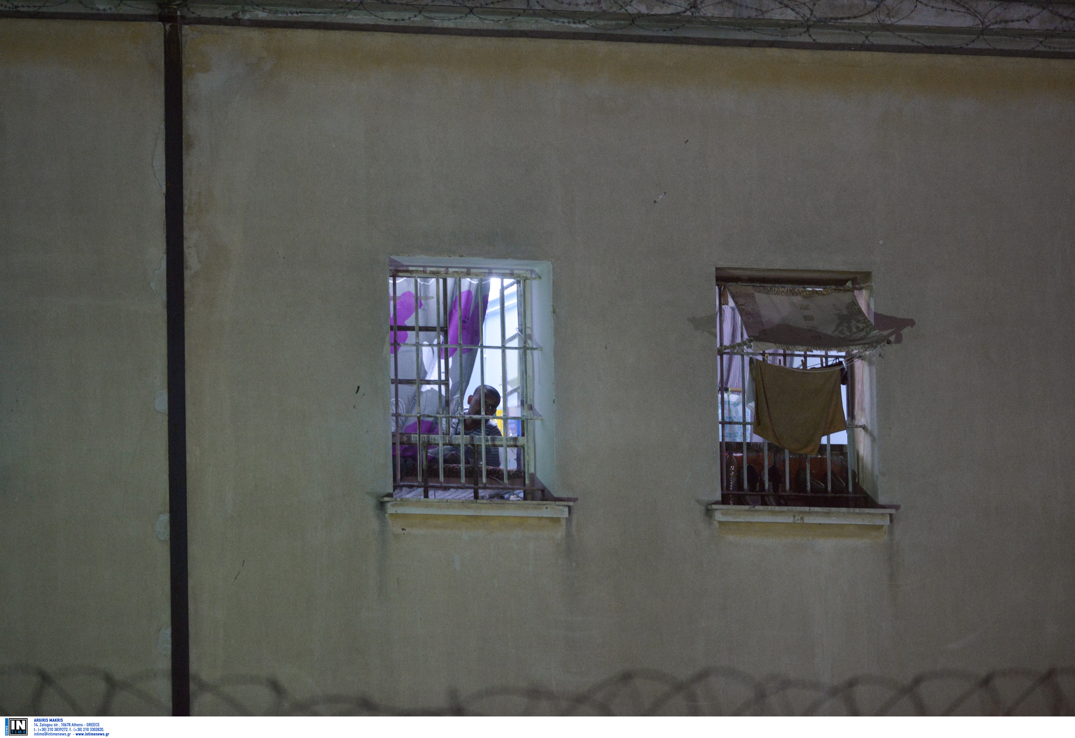 Ενας φύλακας ανά 400 κρατουμένους