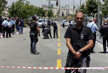 Ισραήλ: Παλαιστίνιος έπεσε με το αυτοκίνητό του σε αστυνομικούς