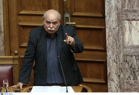 Αντιπαράθεση Βούτση – Κικίλια στη Βουλή