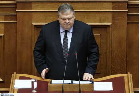 Πυρά Βενιζέλου κατά Τσίπρα για την πορεία της διαπραγμάτευσης