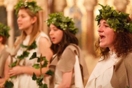 Σπουδαστές απ’ όλο τον κόσμο και Αρχαίο Δράμα