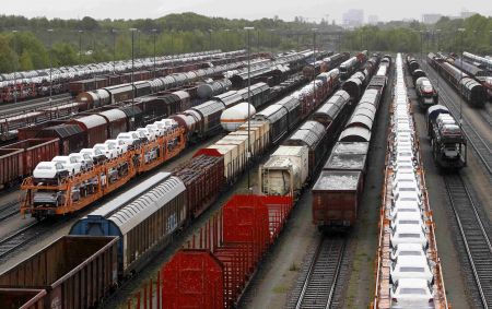 Γερμανία: Συνεχίζουν την απεργία οι μηχανοδηγοί τρένων