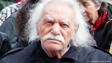 Γλέζος: «Ζητάμε τις καταγεγραμμένες οφειλές από τη Γερμανία»