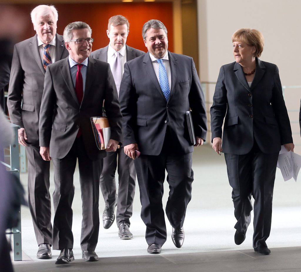 Βερολίνο: «Συζητάμε για το τρέχον πρόγραμμα – για τίποτα άλλο»