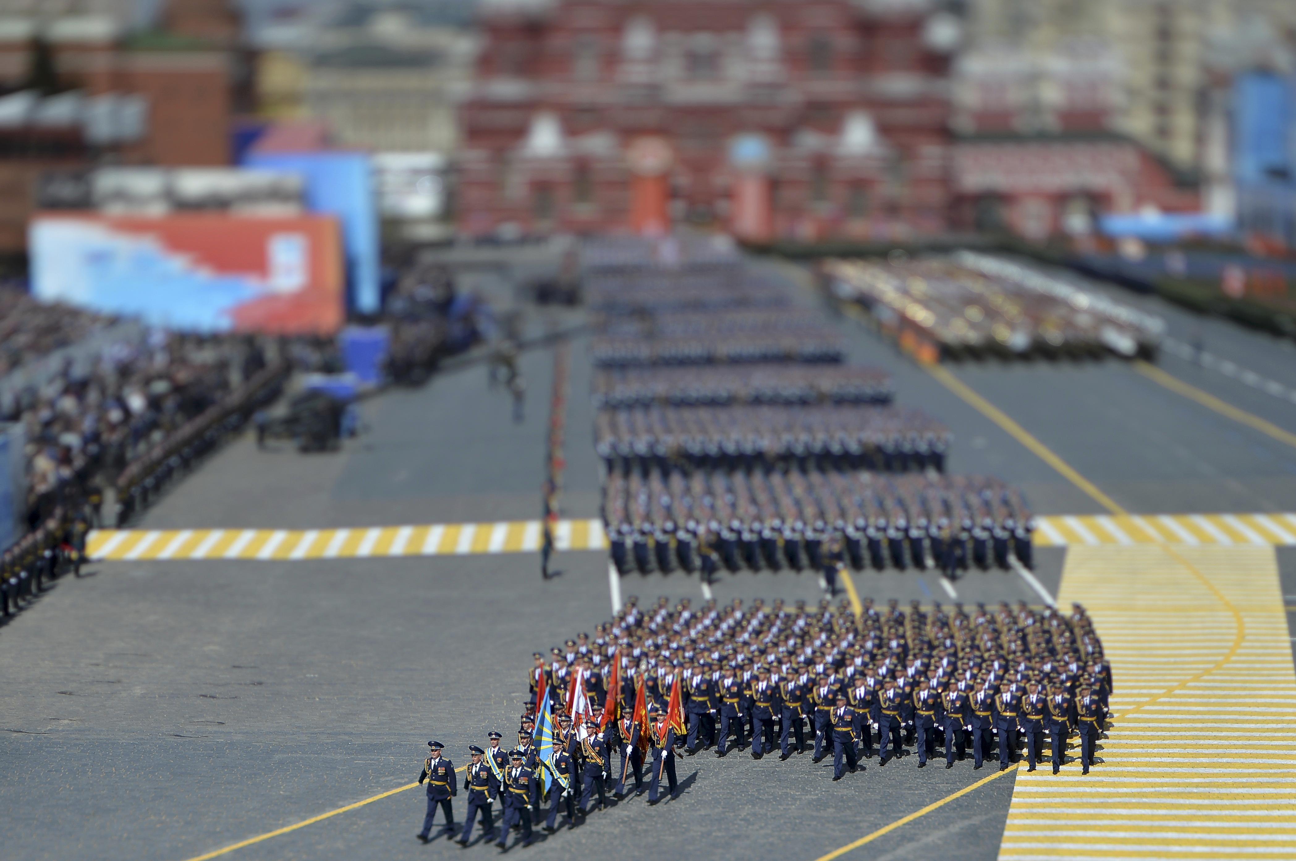 Μεγαλειώδης παρέλαση για την 70ή επέτειο της νίκης του Κόκκινου Στρατού