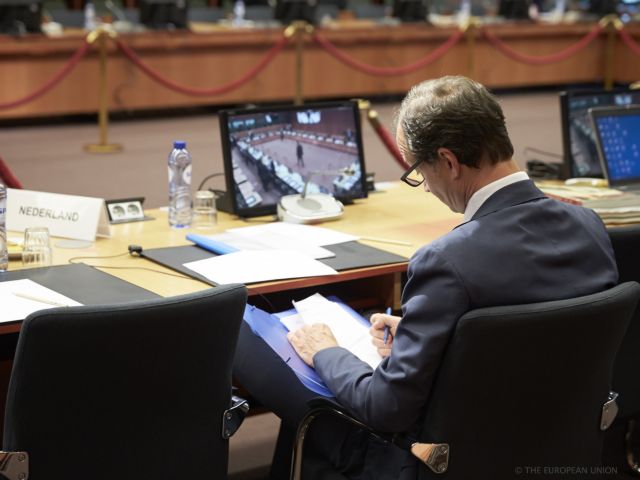 Περικοπές στο Ασφαλιστικό 1% του ΑΕΠ ζήτησαν οι Θεσμοί