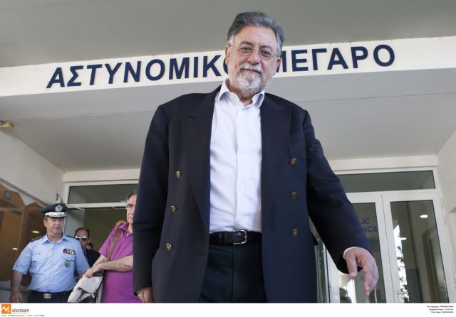 Ι. Πανούσης: Στη δημοκρατία ο ένας θεσμός πρέπει να σέβεται τον άλλο