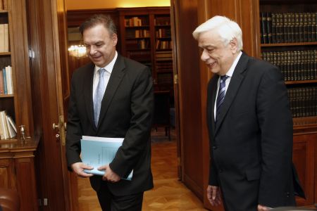 Λιαργκόβας: «Χωρίς έντιμη συμφωνία τα μνημόνια θα μείνουν μέχρι το 2018»