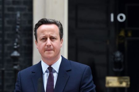 Καμπανάκι για τον Κάμερον