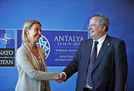 Κοτζιάς: Εξαιρετικές θεωρεί τις ελληνικές πρωτοβουλίες η Φ.Μογκερίνι