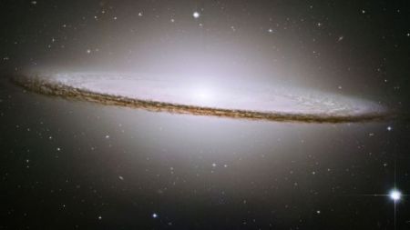 Οι περισσότεροι γαλαξίες «δολοφονούνται με στραγγαλισμό»