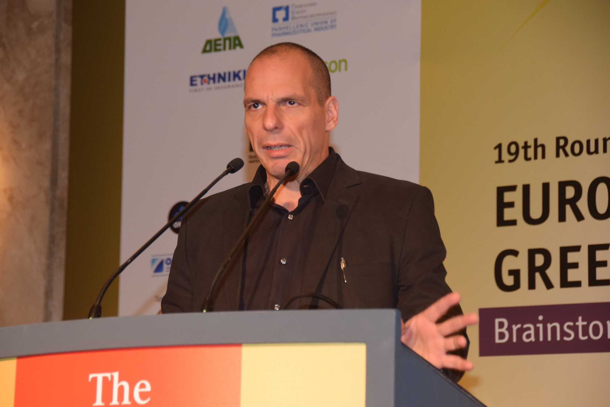 Βαρουφάκης: Εξορθολογισμός χρέους χωρίς κουρέματα ή δραματικές αλλαγές