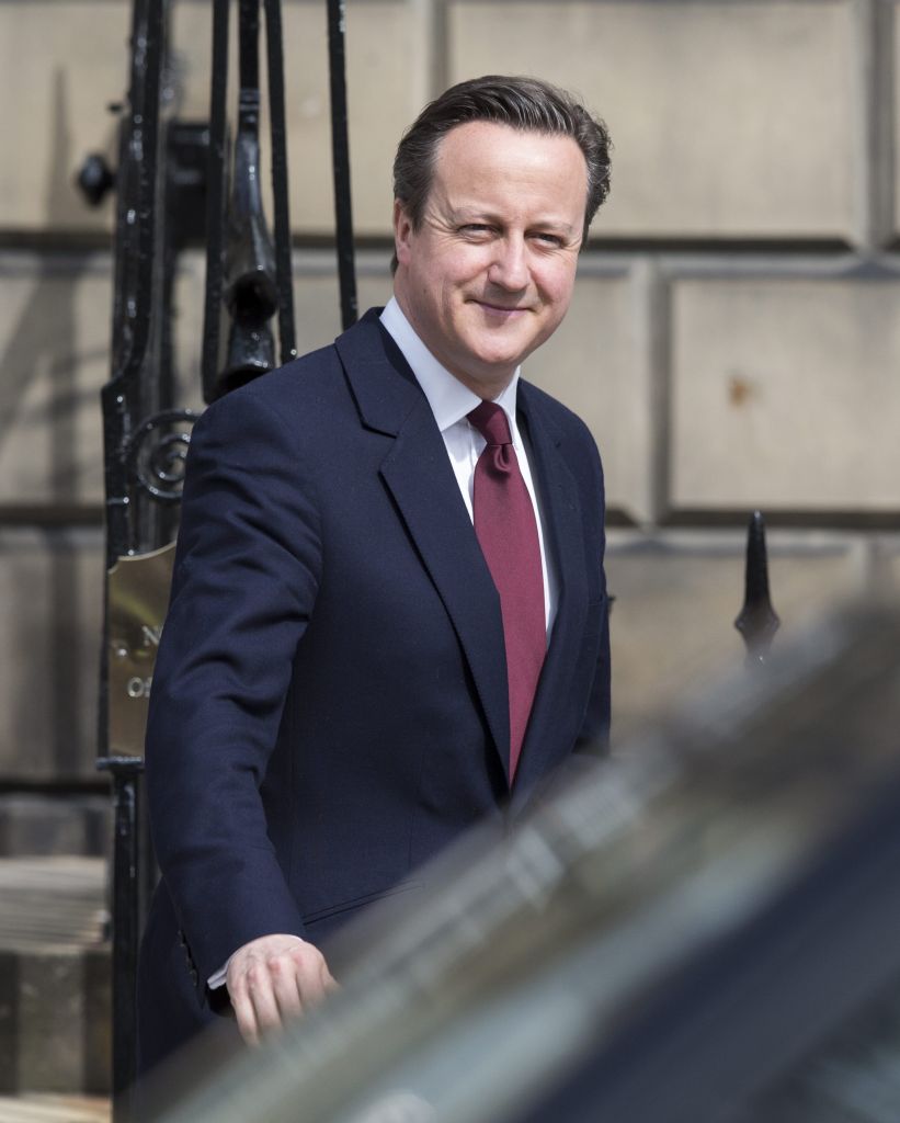 Κάμερον: Ή αλλάζει η σχέση με την ΕΕ, ή φεύγουμε