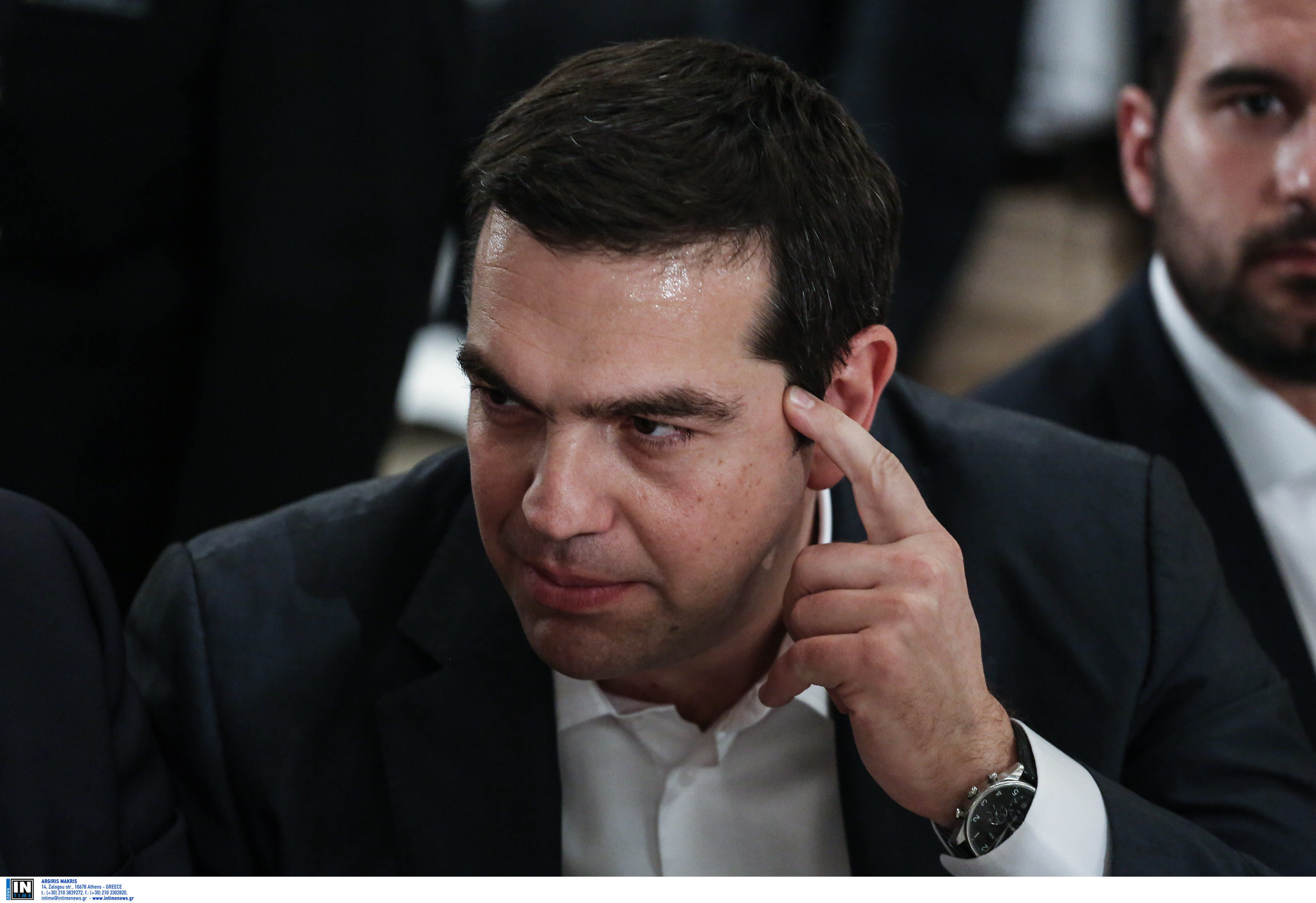 «Ενα νεύμα του κ. Τσίπρα αρκεί…» λένε από τις Βρυξέλλες και τη Φραγκφούρτη