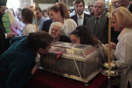 Το προσκύνημα της ελπίδας