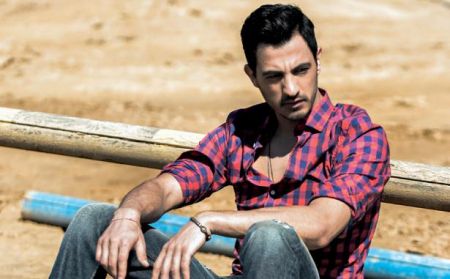 Ο Δήμος Αναστασιάδης «Αυτοπροσώπως» στον Νίκο Θρασυβούλου