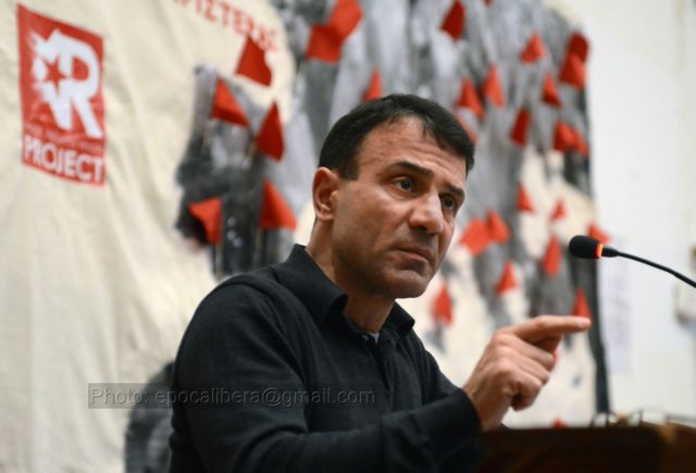 Λαπαβίτσας: «Αν ο ΣΥΡΙΖΑ δεχθεί την πρόταση των θεσμών, αυτοκτονεί»