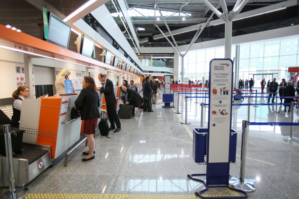 Υπόθεση «Terminal» στο αεροδρόμιο του Παρισιού