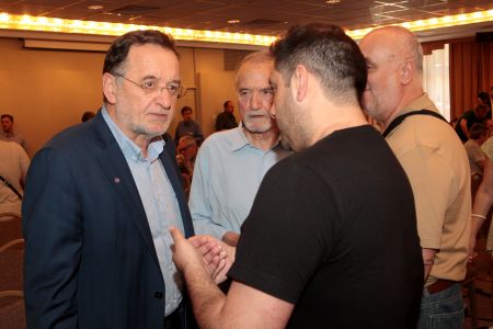 Π. Λαφαζάνης στην ΚΕ: «Γιατί είναι καταστροφή η έξοδος από το ευρώ»;