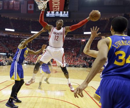 NBA:Το Χιούστον μείωσε σε 3-1 τους Γουόριορς