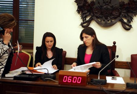 Κωνσταντοπούλου: Το χρέος μας είναι λιγότερο από τις γερμανικές οφειλές