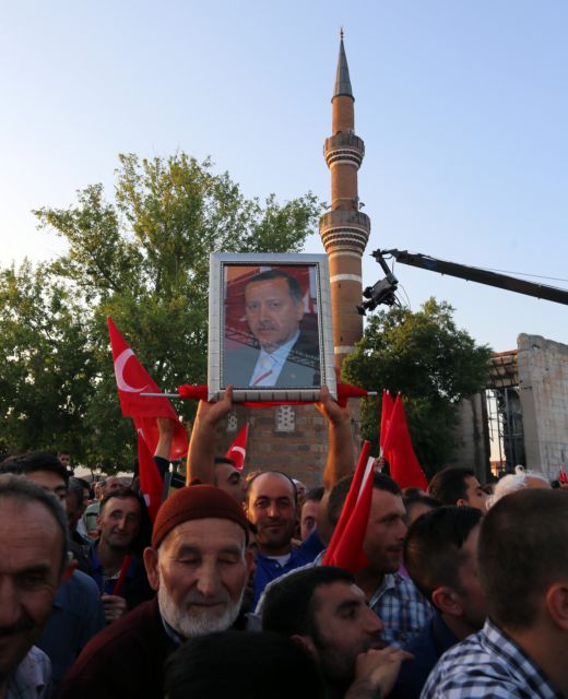 Σε κουρδικά χέρια το μέλλον του Ερντογάν