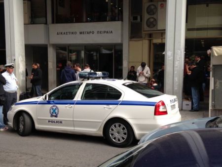 Τέλη Ιουνίου η απόφαση για τα βασανιστήρια μετανάστη στη Σαλαμίνα