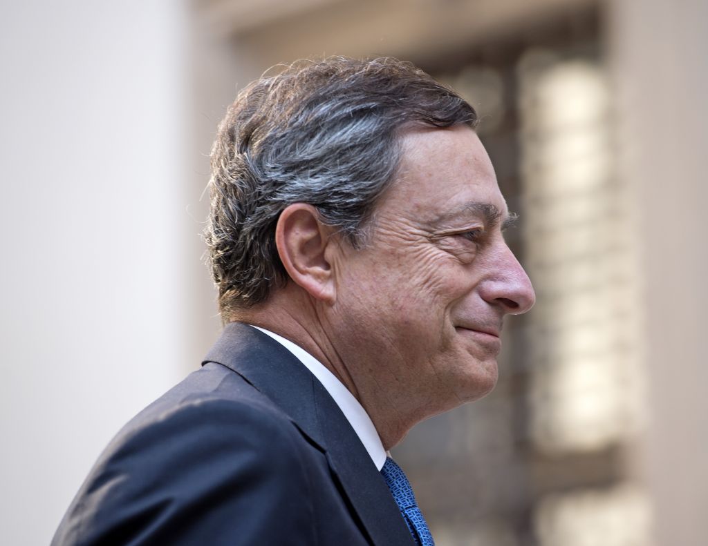 Στον δρόμο για Ελλάδα 8-9 δισ. ευρώ από ιδιώτες