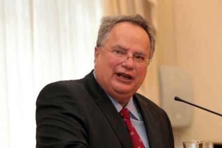 Στα Σκόπια για επίσημη επίσκεψη ο Νίκος Κοτζιάς