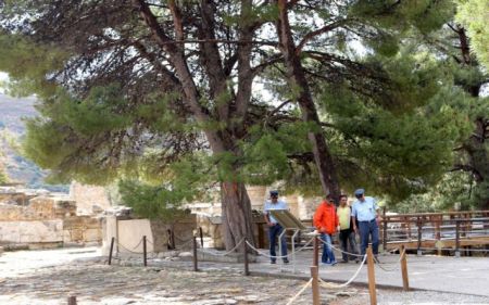 Κνωσός: Κρίσιμη η κατάσταση της ρωσίδας τουρίστριας